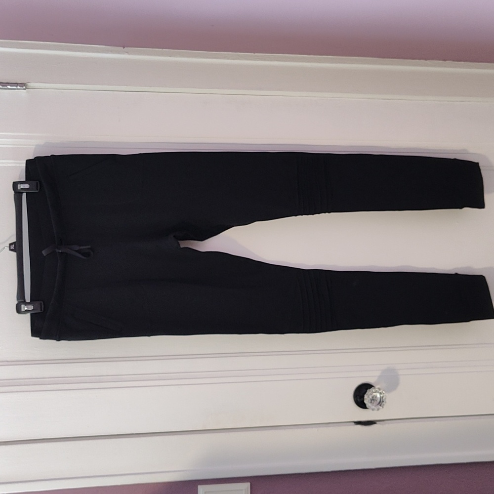 Black Women's Slim Jogger Leggings